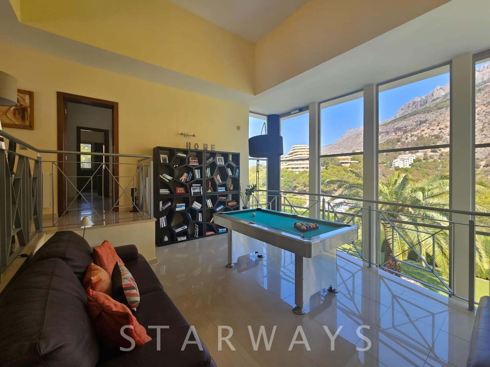 4 Zimmer Villa zu verkaufen in Altea mit Pool Garage - 1.200.000 € (Ref: 9130266)