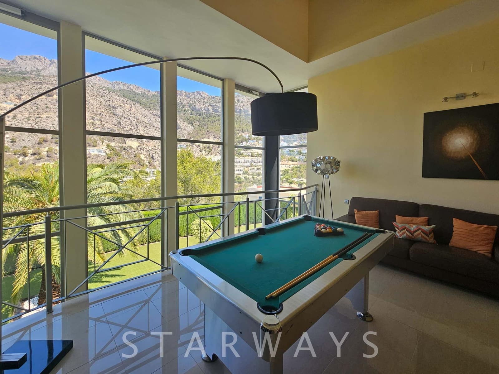 4 Zimmer Villa zu verkaufen in Altea mit Pool Garage - 1.200.000 € (Ref: 9130266)