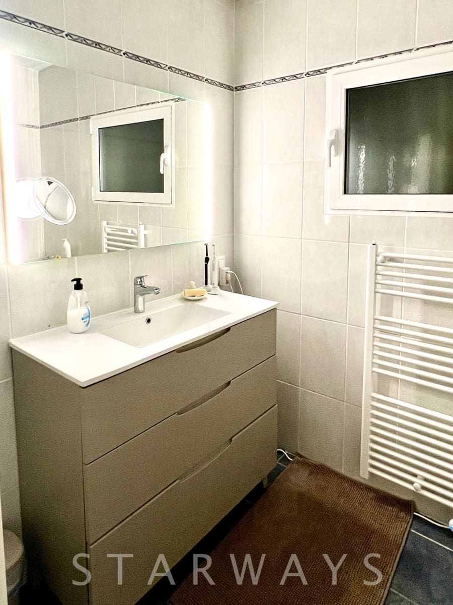 8 bedroom Villa for sale in La Nucia with pool garage - € 595,000 (Ref: 9130267)