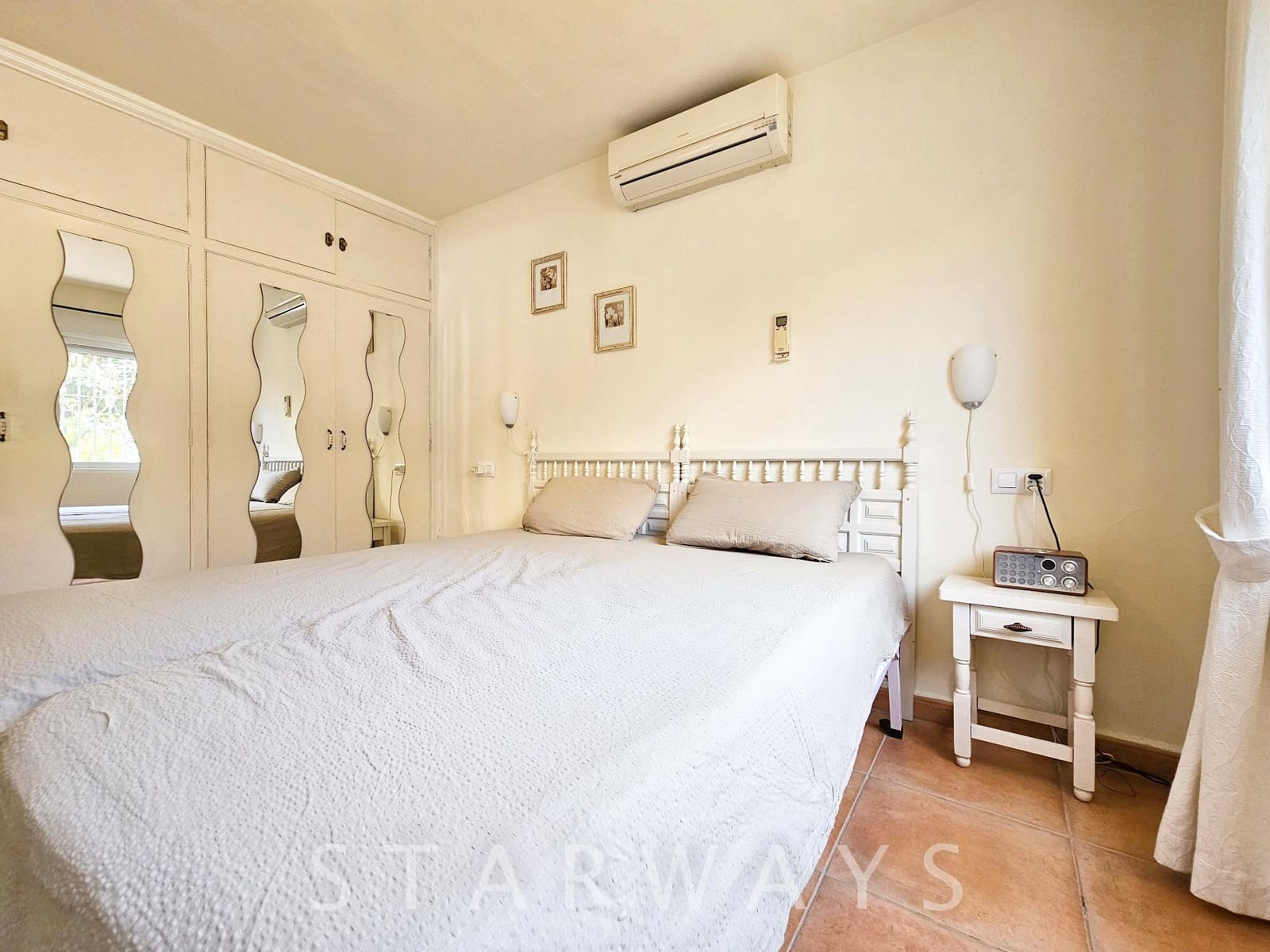 8 bedroom Villa for sale in La Nucia with pool garage - € 595,000 (Ref: 9130267)