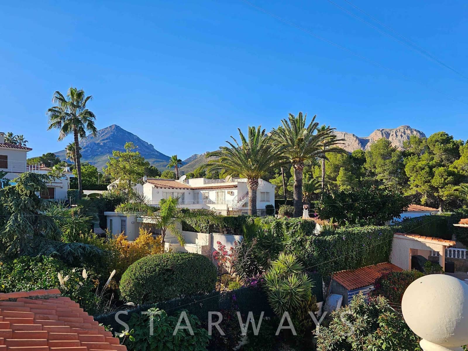 8 bedroom Villa for sale in La Nucia with pool garage - € 595,000 (Ref: 9130267)