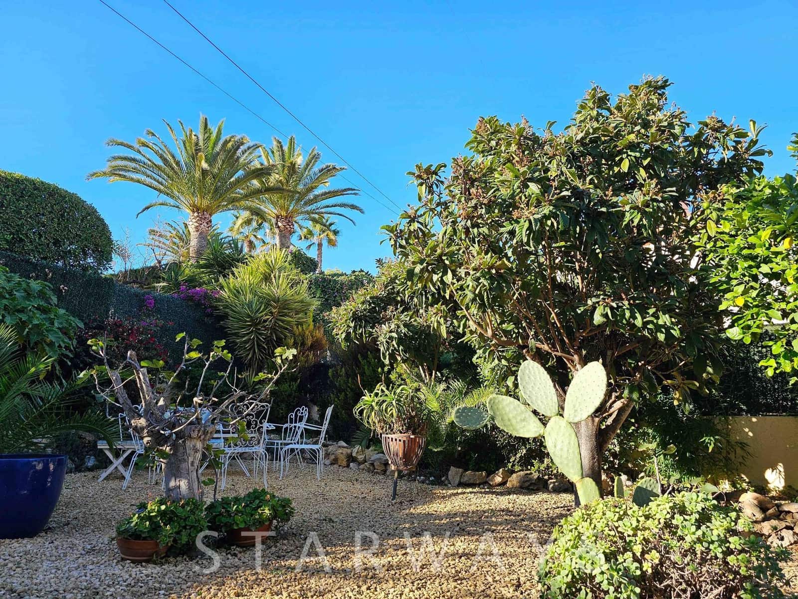 8 bedroom Villa for sale in La Nucia with pool garage - € 595,000 (Ref: 9130267)