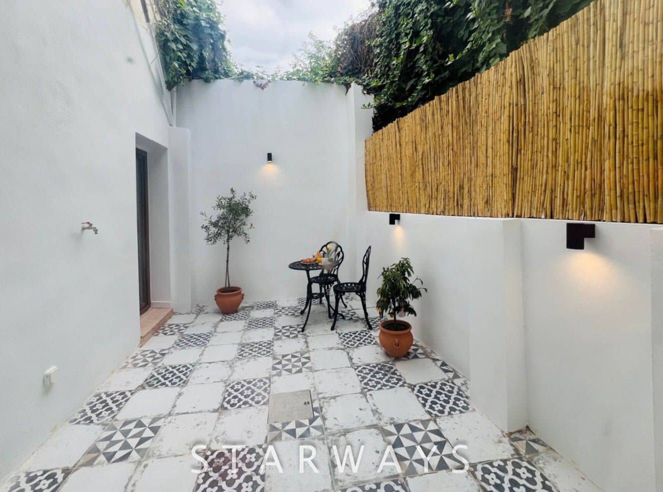 2 bedroom Townhouse for sale in Altea - € 340,000 (Ref: 9142628)