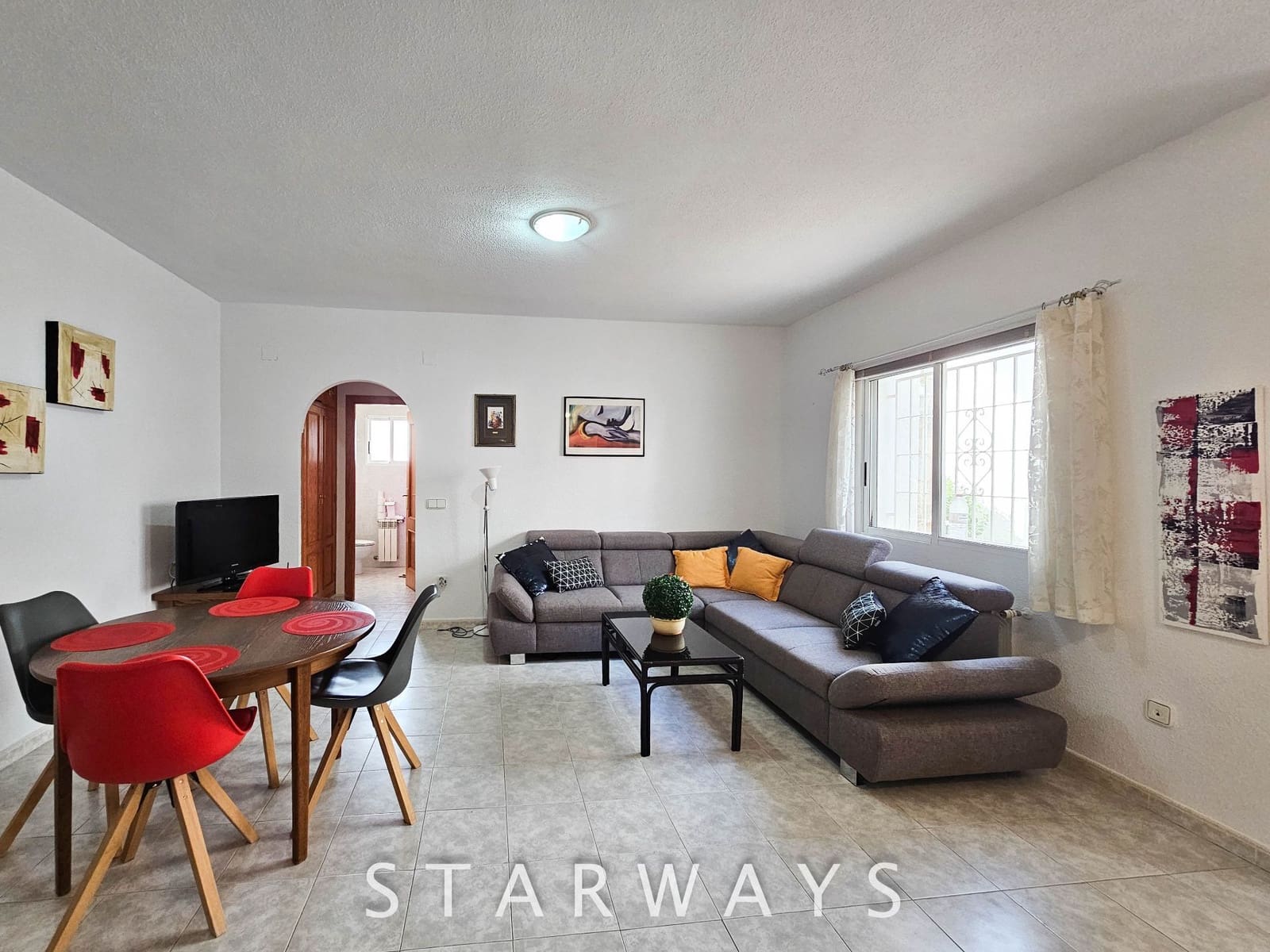 7 Zimmer Villa zu verkaufen in Alfaz del Pi / L'Alfas del Pi mit Pool Garage - 462.000 € (Ref: 9169322)