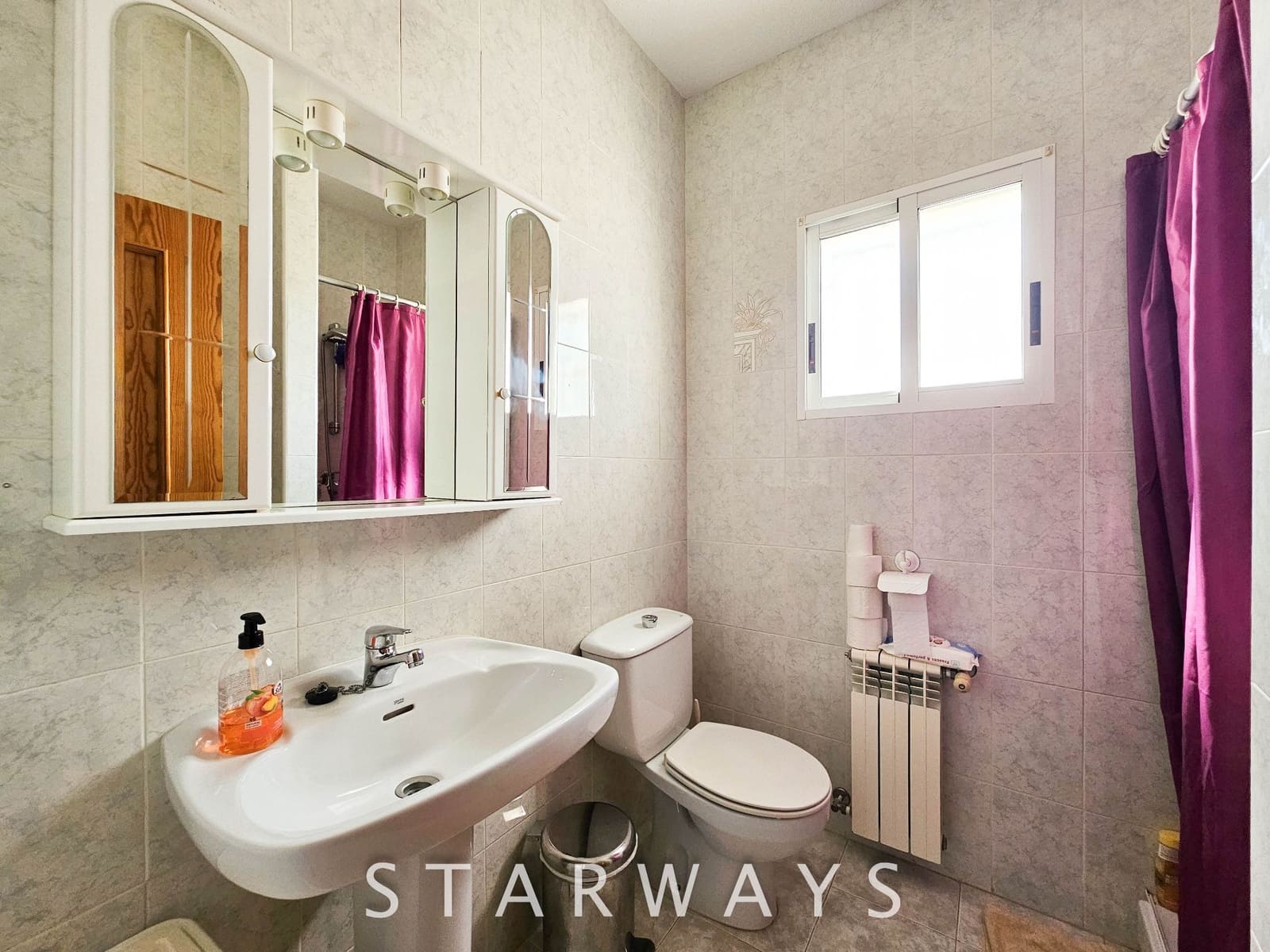 7 Zimmer Villa zu verkaufen in Alfaz del Pi / L'Alfas del Pi mit Pool Garage - 462.000 € (Ref: 9169322)