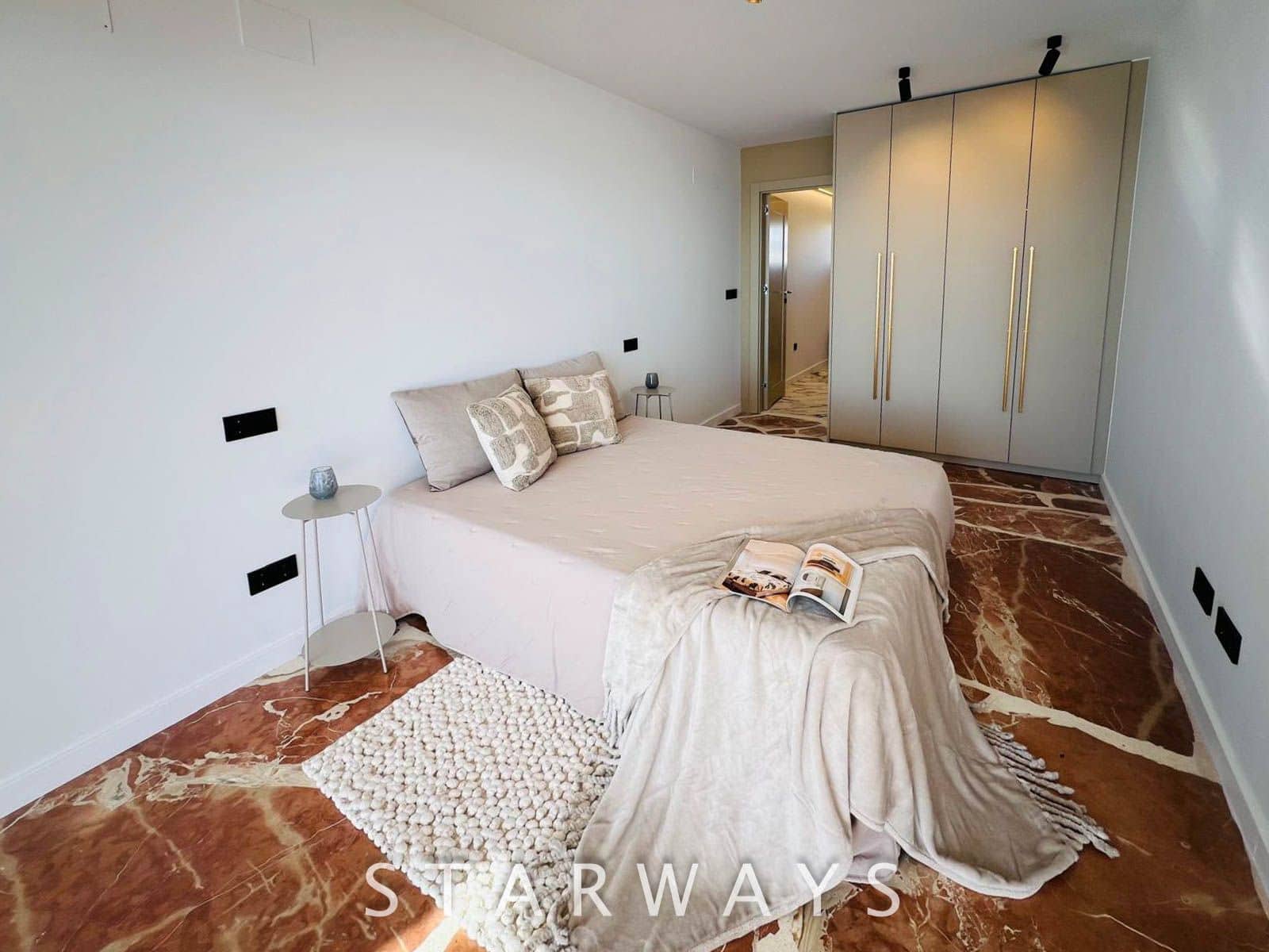 2 soveværelse Lejlighed til salg i Altea med garage - € 595.000 (Ref: 9176186)