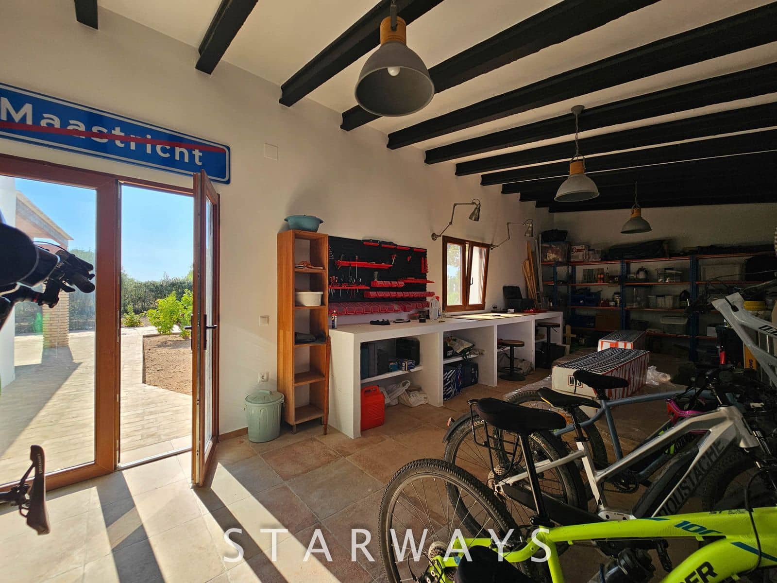 5 Zimmer Villa zu verkaufen in Alfaz del Pi / L'Alfas del Pi mit Pool Garage - 1.600.000 € (Ref: 9178036)