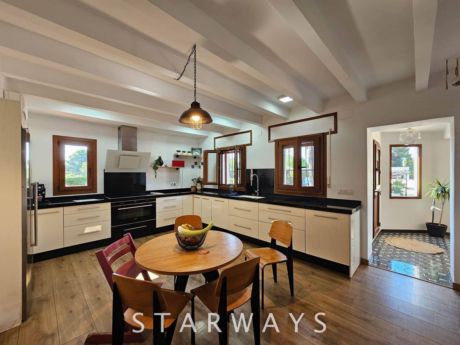 5 Zimmer Villa zu verkaufen in Alfaz del Pi / L'Alfas del Pi mit Pool Garage - 1.600.000 € (Ref: 9178036)