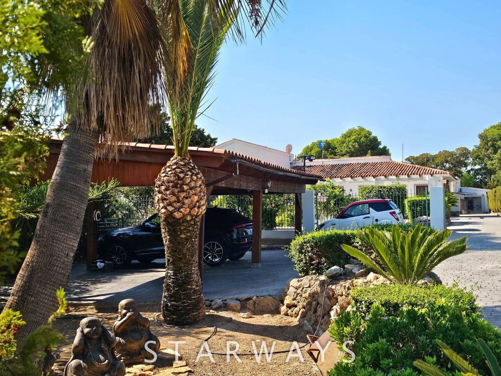 5 Zimmer Villa zu verkaufen in Alfaz del Pi / L'Alfas del Pi mit Pool Garage - 1.600.000 € (Ref: 9178036)