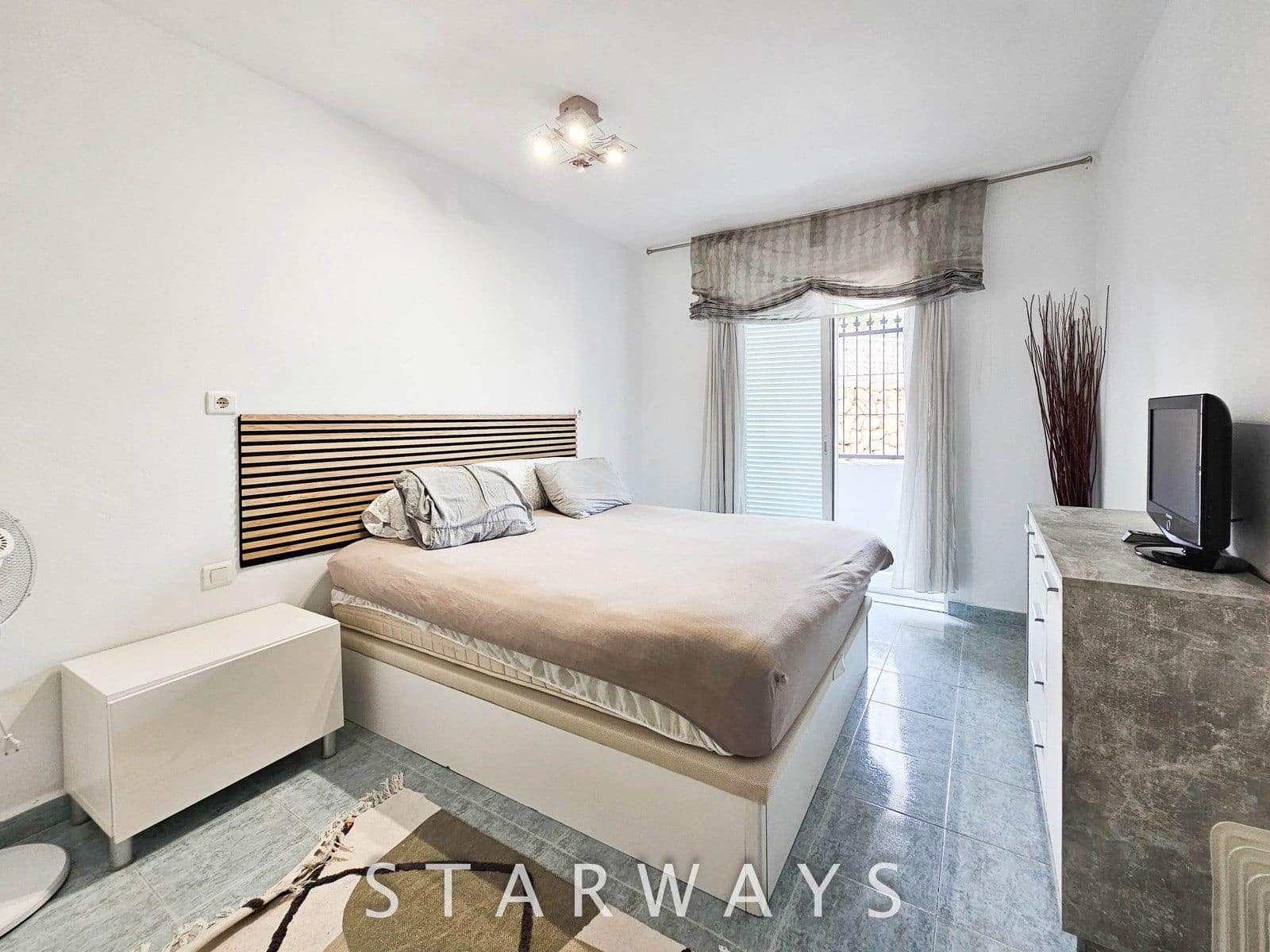 Chalet de 3 habitaciones en La Nucia en venta con piscina garaje - 495.000 € (Ref: 9192066)