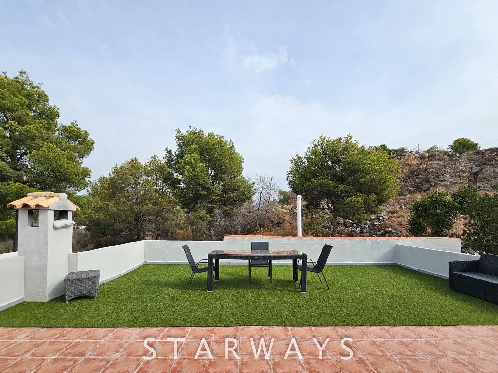 Chalet de 3 habitaciones en La Nucia en venta con piscina garaje - 495.000 € (Ref: 9192066)