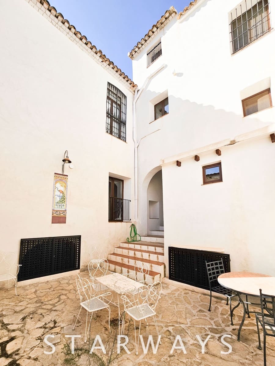 5 quarto Moradia para venda em Callosa d'En Sarria - 399 000 € (Ref: 9198790)