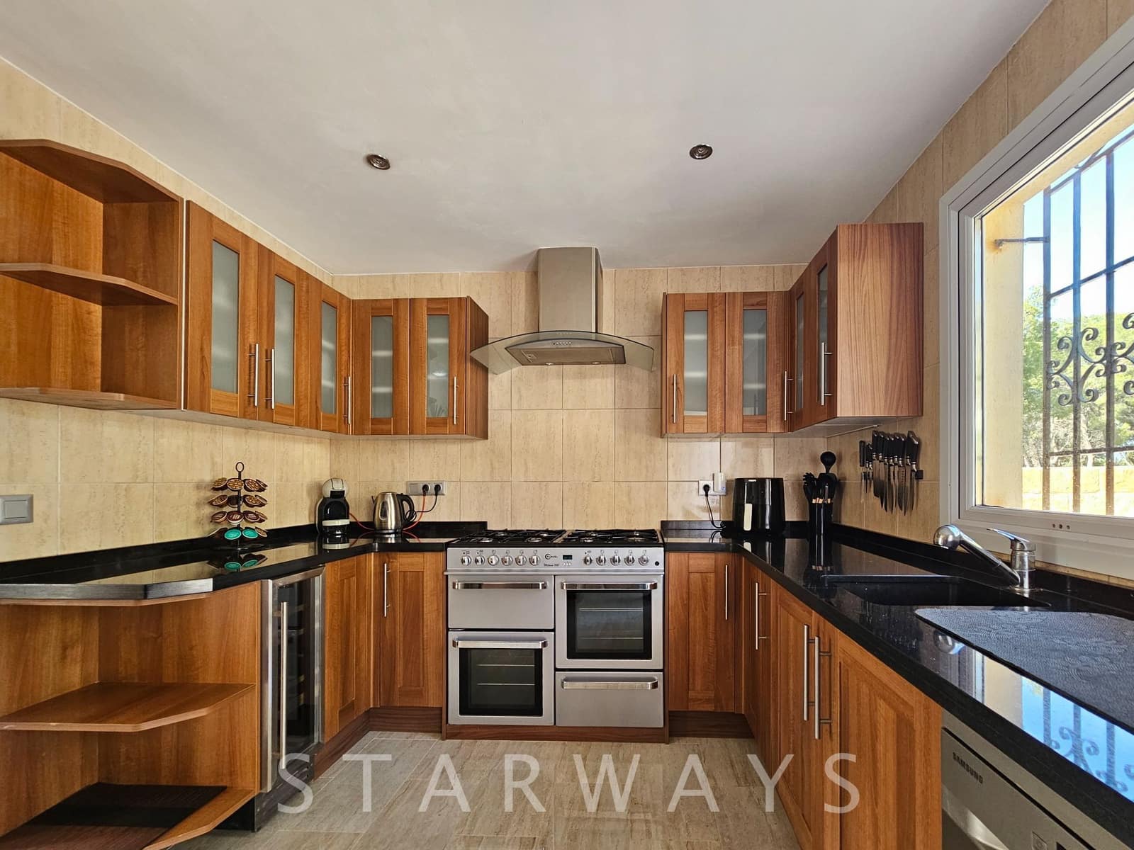 3 Zimmer Villa zu verkaufen in Alfaz del Pi / L'Alfas del Pi mit Pool Garage - 795.000 € (Ref: 9198791)