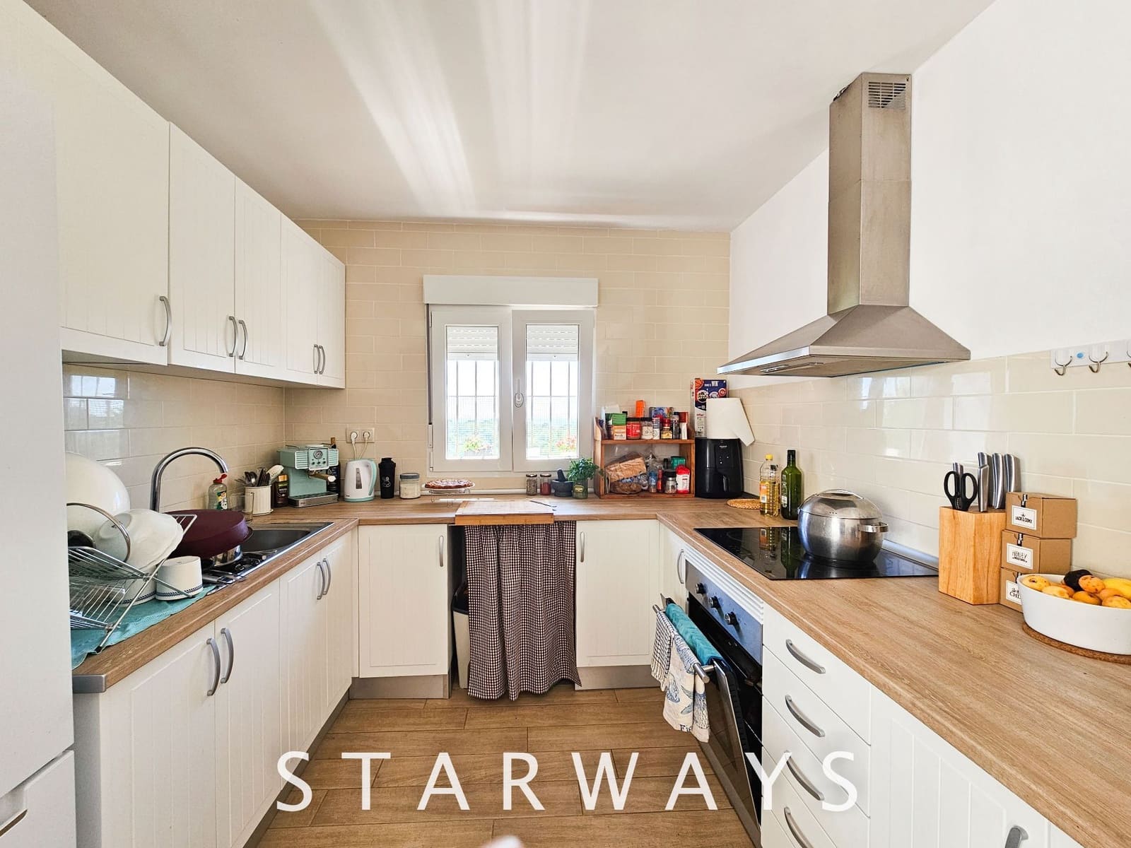 4 chambre Villa/Maison à vendre à La Nucia avec garage - 380 000 € (Ref: 9198792)