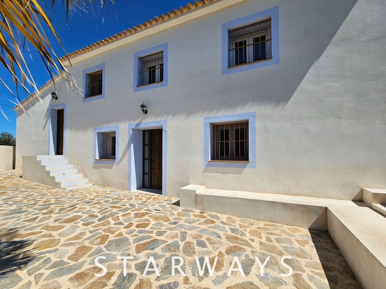 4 chambre Villa/Maison à vendre à La Nucia avec garage - 380 000 € (Ref: 9198792)