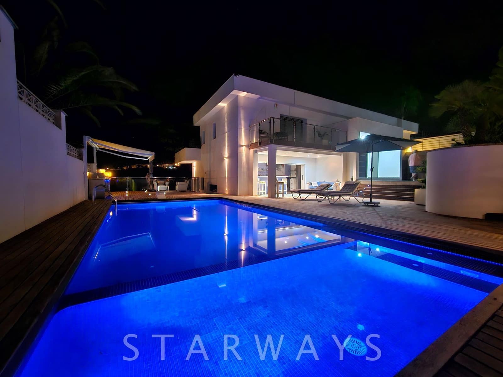 Chalet de 4 habitaciones en Altea en venta con piscina garaje - 1.200.000 € (Ref: 9198793)