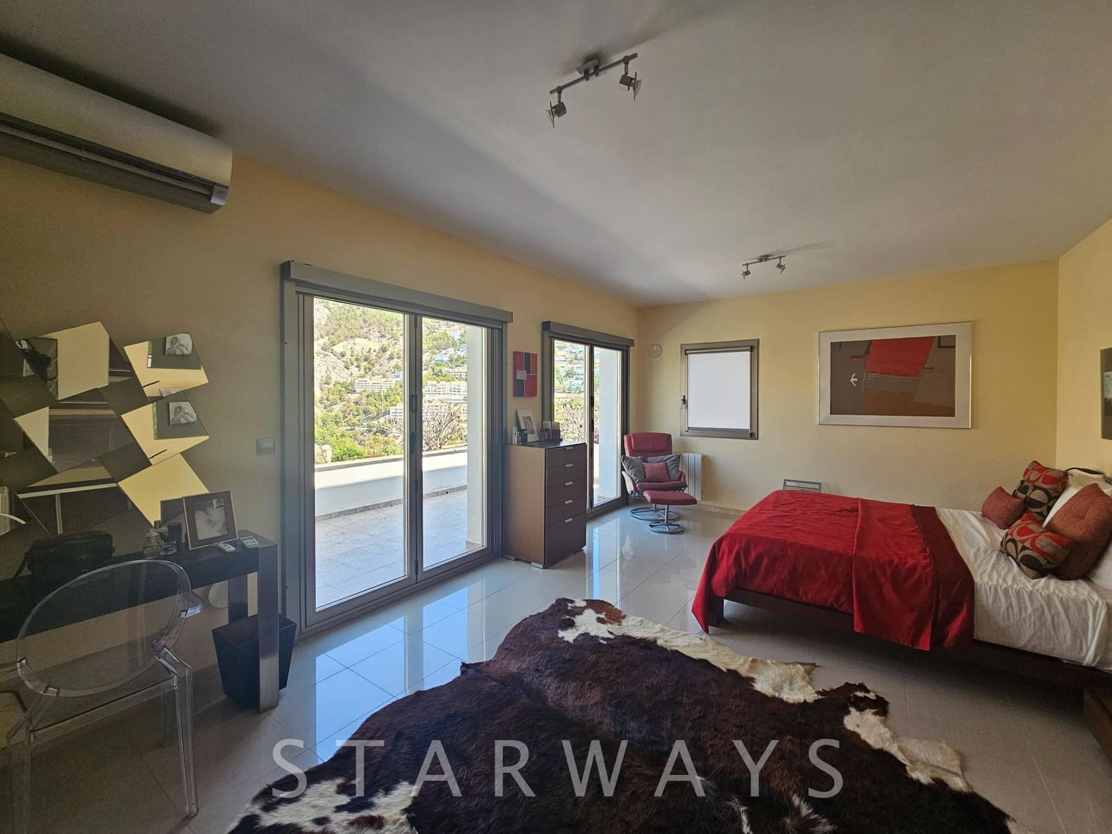 Chalet de 4 habitaciones en Altea en venta con piscina garaje - 1.200.000 € (Ref: 9198793)