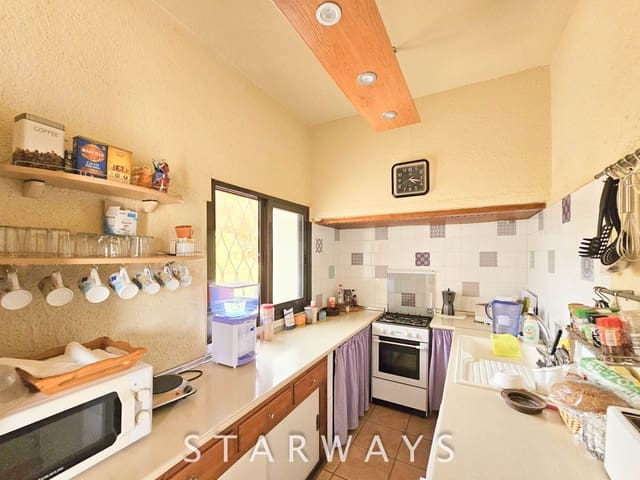 5 Zimmer Villa zu verkaufen in Altea mit Pool Garage - 560.000 € (Ref: 9236001)