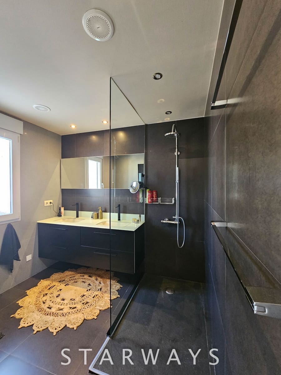 3 Zimmer Villa zu verkaufen in Alfaz del Pi / L'Alfas del Pi mit Pool Garage - 789.000 € (Ref: 9239601)