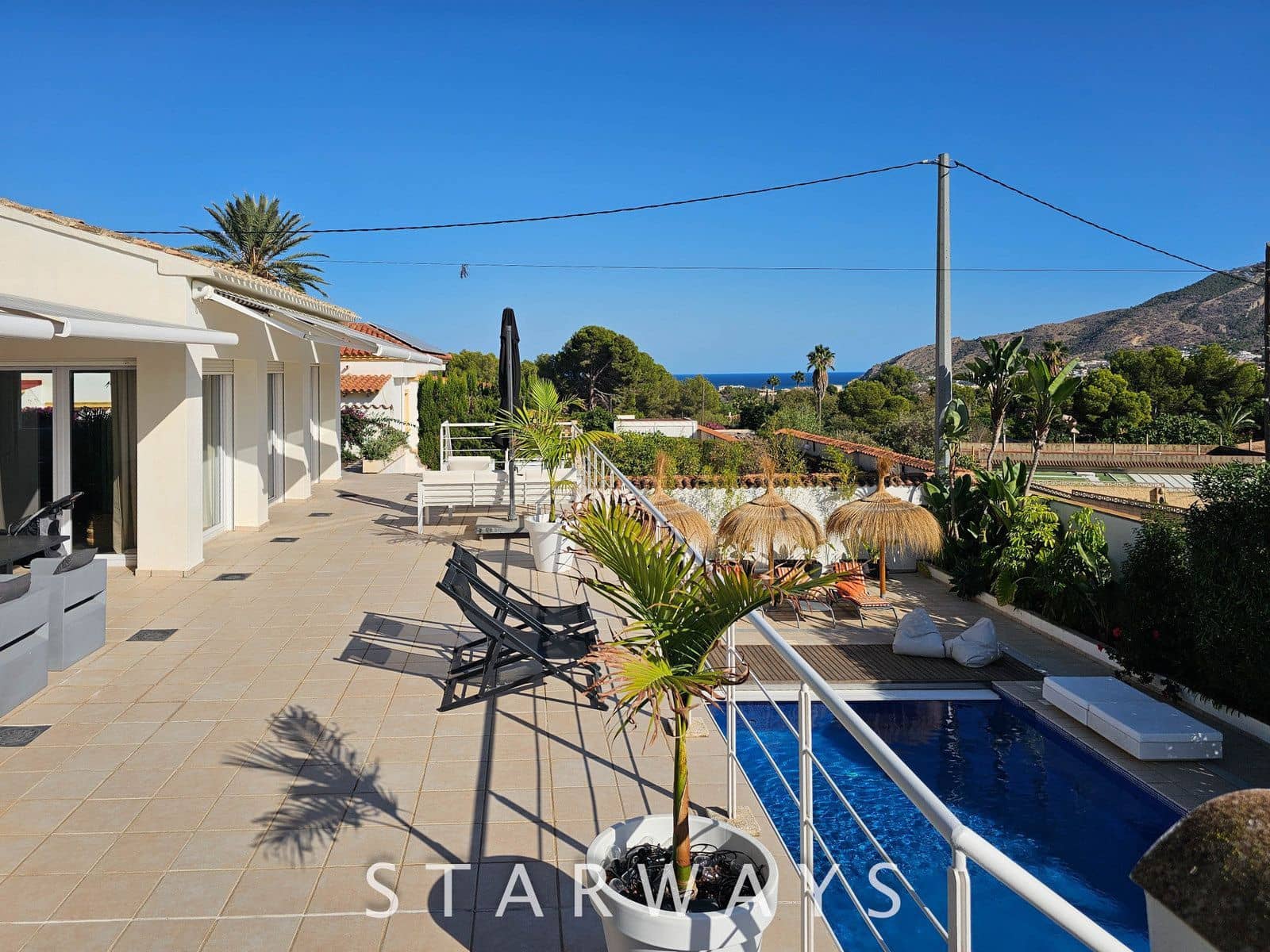 3 Zimmer Villa zu verkaufen in Alfaz del Pi / L'Alfas del Pi mit Pool Garage - 789.000 € (Ref: 9239601)