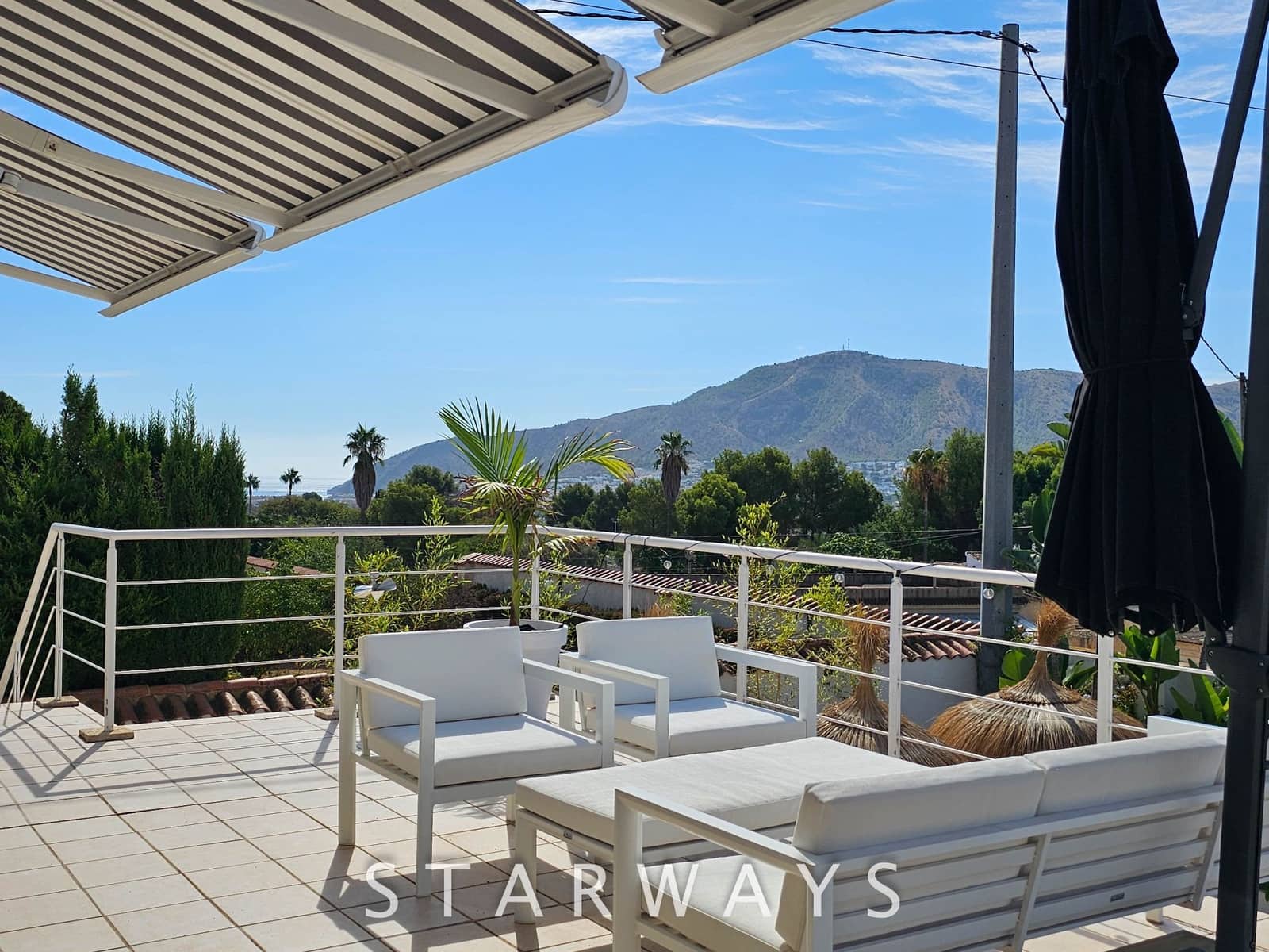 3 Zimmer Villa zu verkaufen in Alfaz del Pi / L'Alfas del Pi mit Pool Garage - 789.000 € (Ref: 9287491)