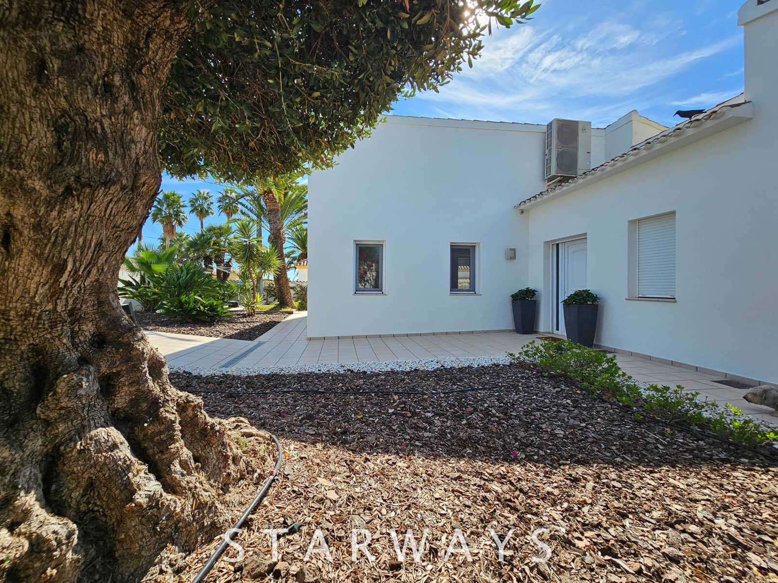 3 Zimmer Villa zu verkaufen in Alfaz del Pi / L'Alfas del Pi mit Pool Garage - 789.000 € (Ref: 9287491)