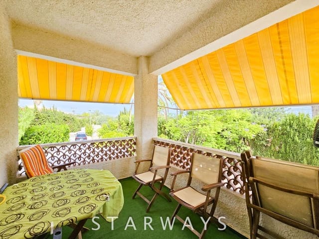 5 bedroom Villa for sale in Altea with pool garage - € 560,000 (Ref: 9310478)