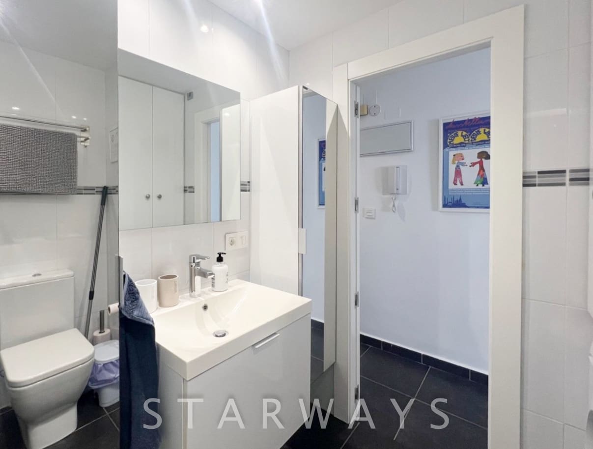 2 bedroom Apartment for sale in Altea with garage - € 365,000 (Ref: 9419000)