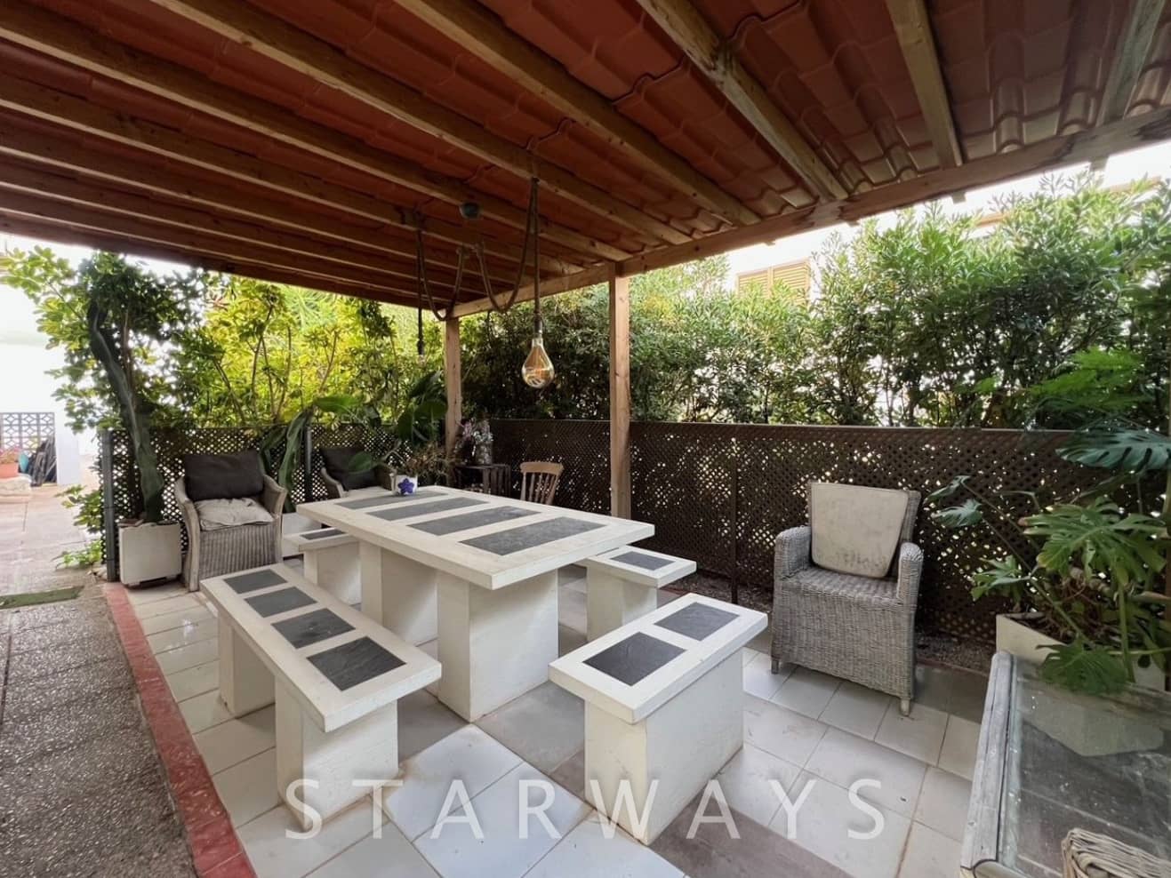 2 bedroom Apartment for sale in Altea with garage - € 365,000 (Ref: 9419000)