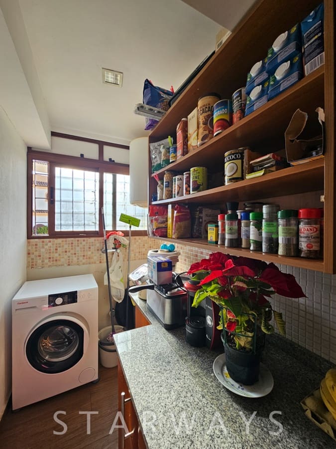 Pareado de 2 habitaciones en Polop en venta con piscina garaje - 325.000 € (Ref: 9451638)