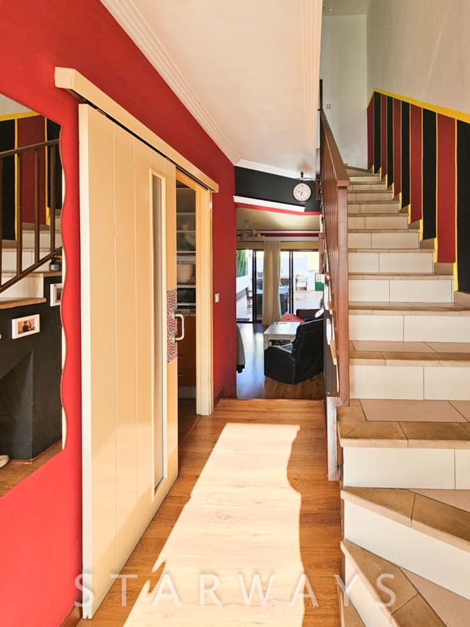 Pareado de 2 habitaciones en Polop en venta con piscina garaje - 325.000 € (Ref: 9451638)