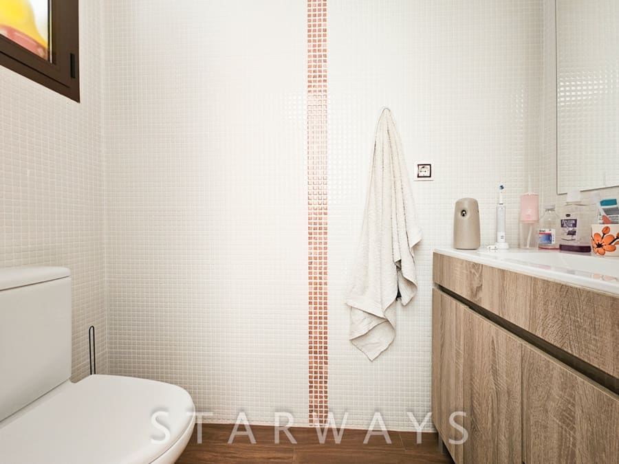 Pareado de 2 habitaciones en Polop en venta con piscina garaje - 325.000 € (Ref: 9451638)