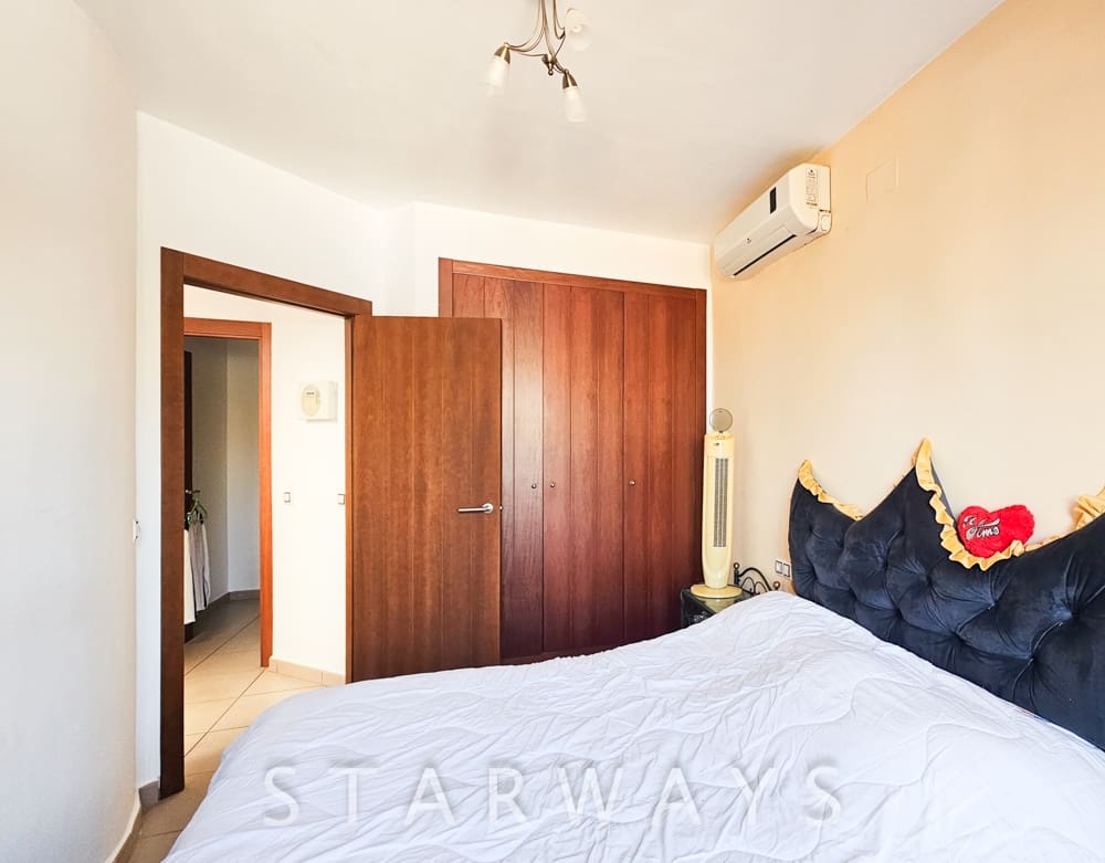 Chalet de 2 habitaciones en Polop en venta con piscina garaje - 325.000 € (Ref: 9451639)