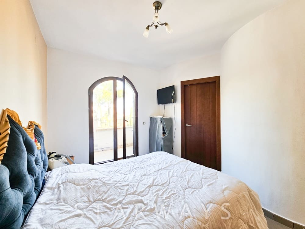 Chalet de 2 habitaciones en Polop en venta con piscina garaje - 325.000 € (Ref: 9451639)