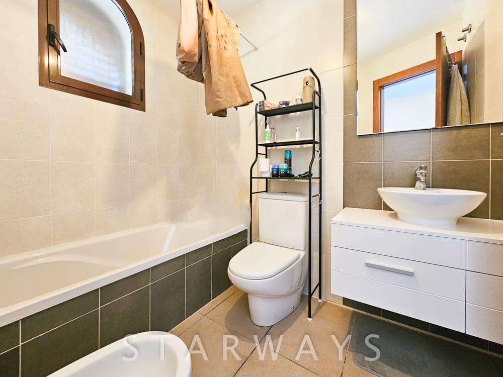 Chalet de 2 habitaciones en Polop en venta con piscina garaje - 325.000 € (Ref: 9451639)