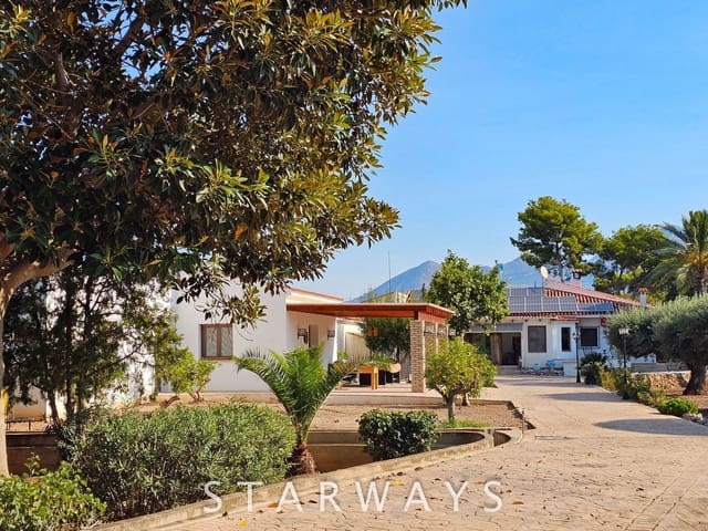 5 quarto Moradia para venda em Alfaz del Pi / L'Alfàs del Pi com piscina garagem - 1 495 000 € (Ref: 9547602)