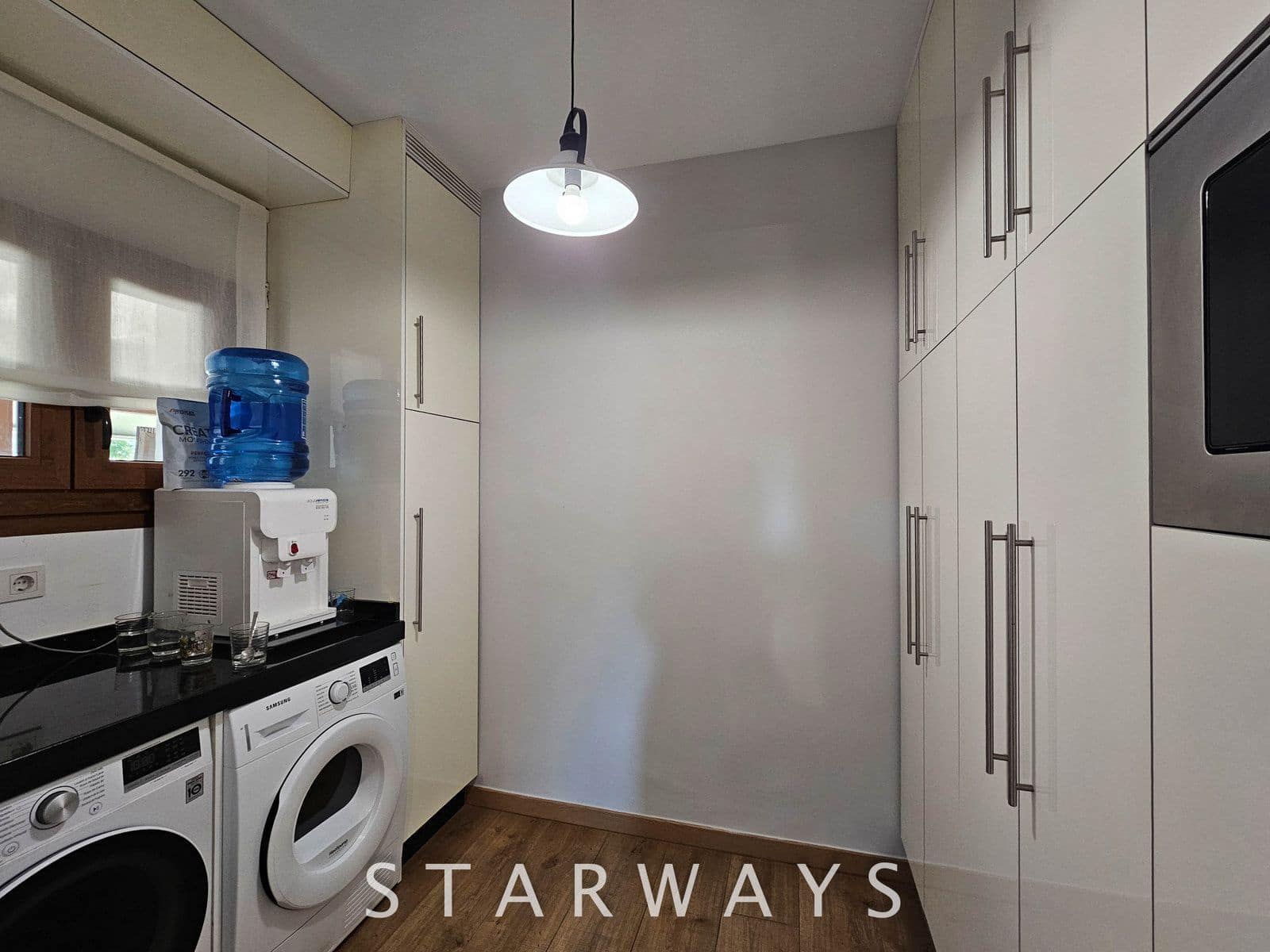 5 quarto Moradia para venda em Alfaz del Pi / L'Alfas del Pi com piscina garagem - 1 495 000 € (Ref: 9547602)