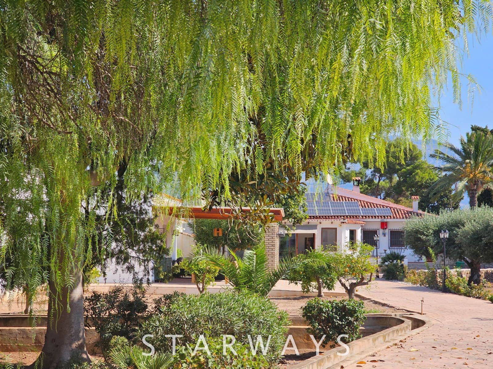 5 quarto Moradia para venda em Alfaz del Pi / L'Alfas del Pi com piscina garagem - 1 495 000 € (Ref: 9547602)