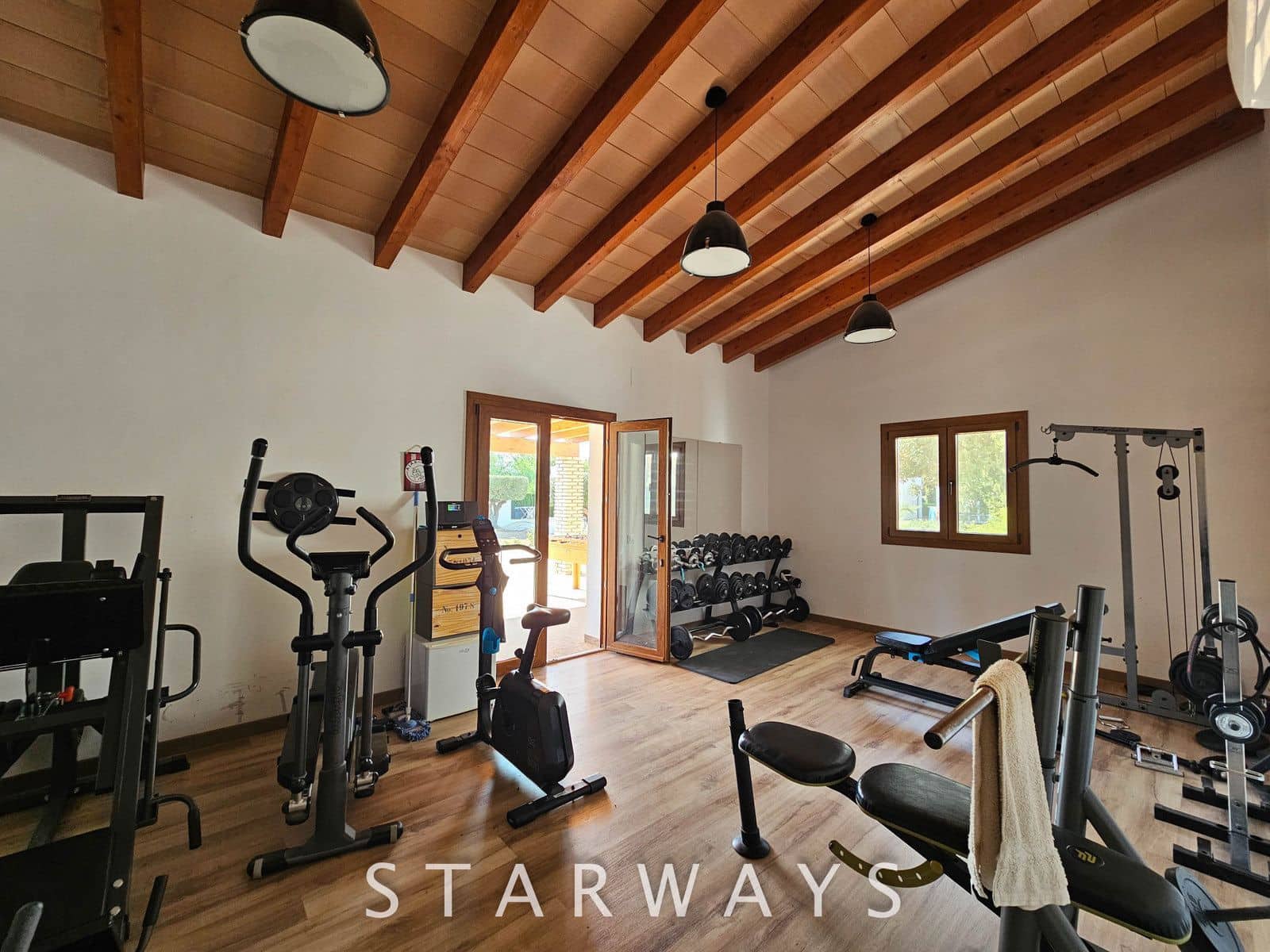 5 quarto Moradia para venda em Alfaz del Pi / L'Alfas del Pi com piscina garagem - 1 495 000 € (Ref: 9547602)