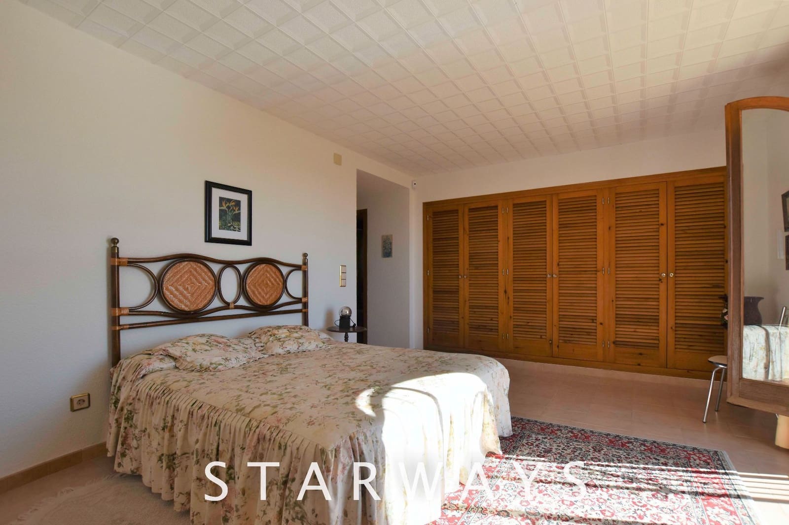 Chalet de 3 habitaciones en La Nucia en venta con piscina garaje - 449.000 € (Ref: 9560912)