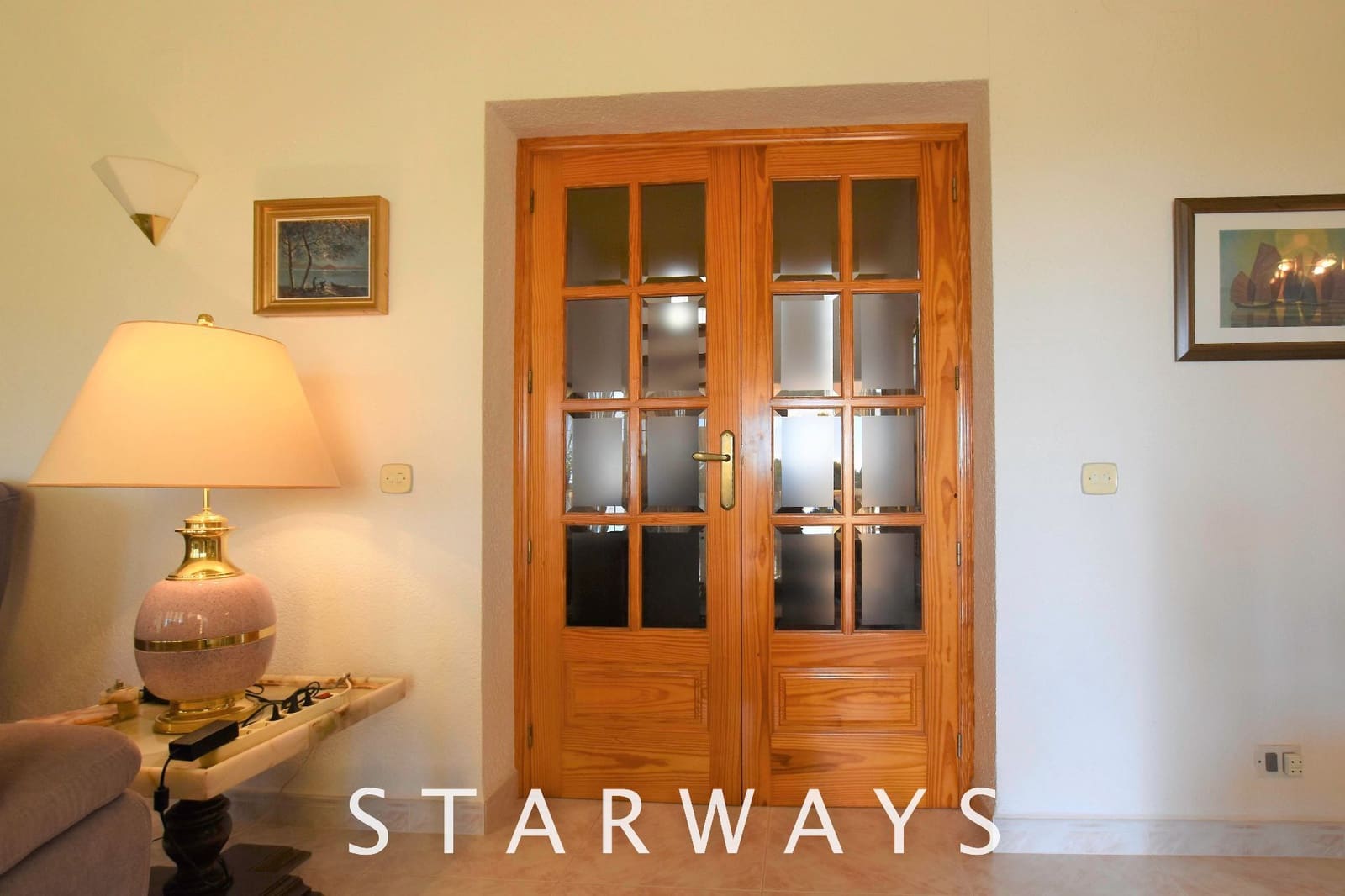 Chalet de 3 habitaciones en La Nucia en venta con piscina garaje - 449.000 € (Ref: 9560912)