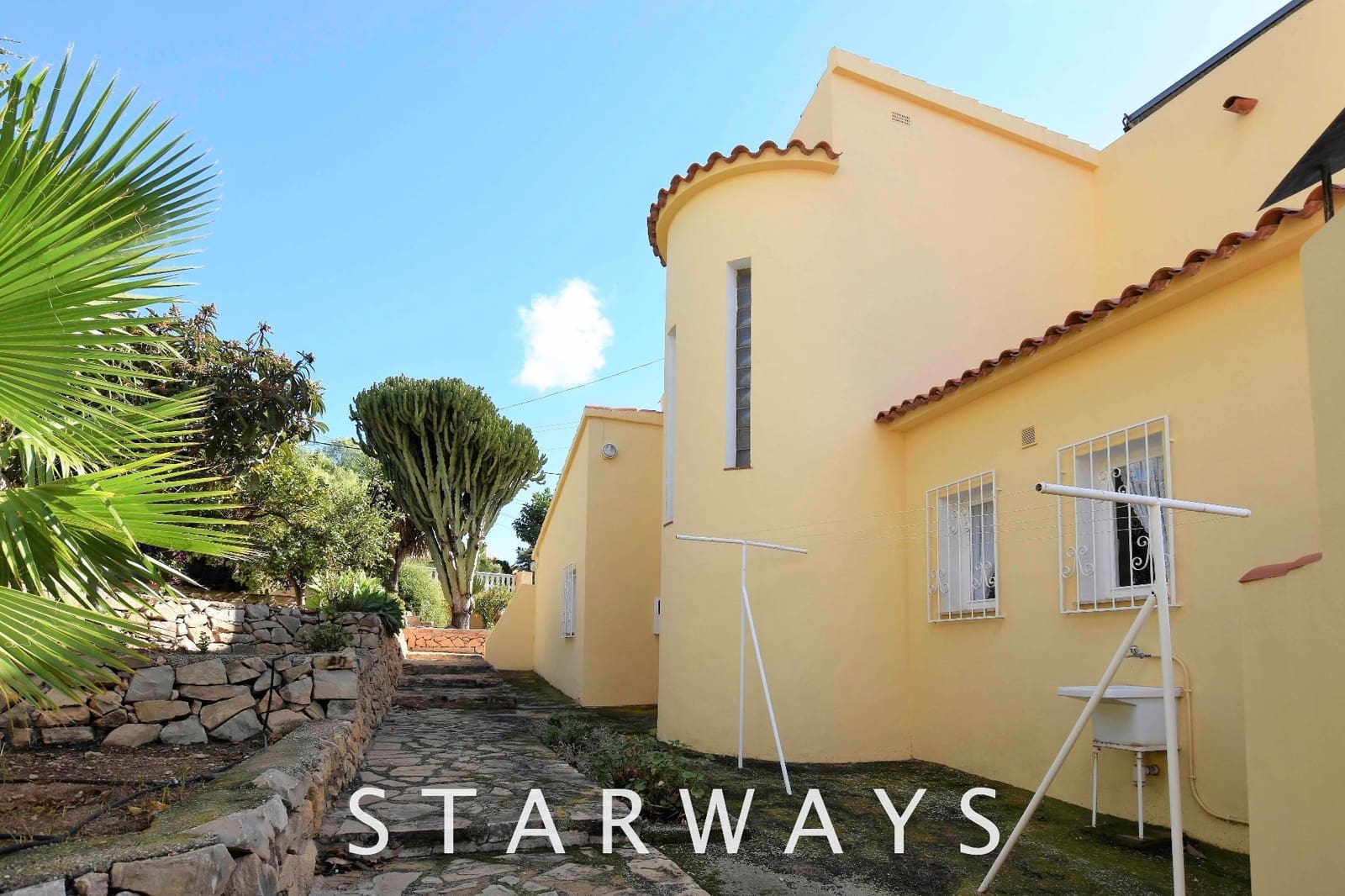 3 soveværelse Villa til salg i La Nucia med swimmingpool garage - € 420.000 (Ref: 9625333)