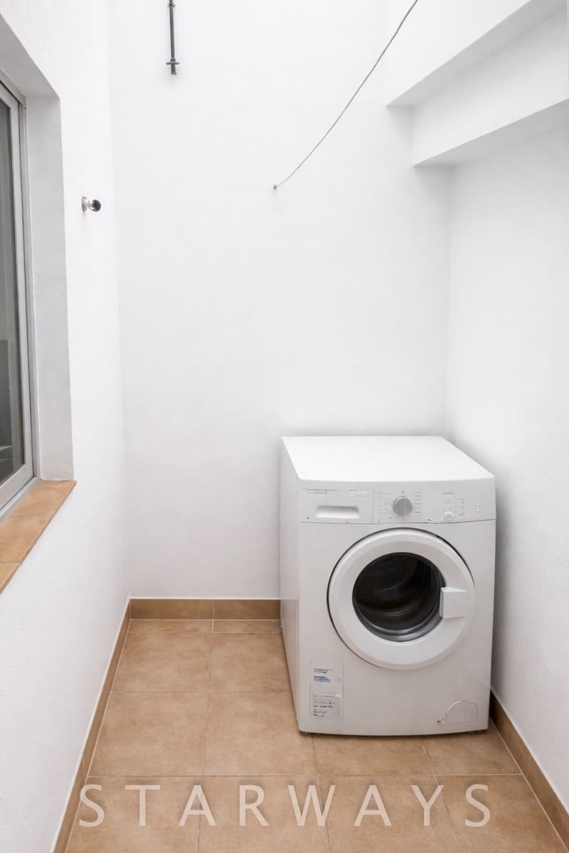 1 bedroom Apartment for sale in Alfaz del Pi / L'Alfas del Pi - € 229,000 (Ref: 9639080)