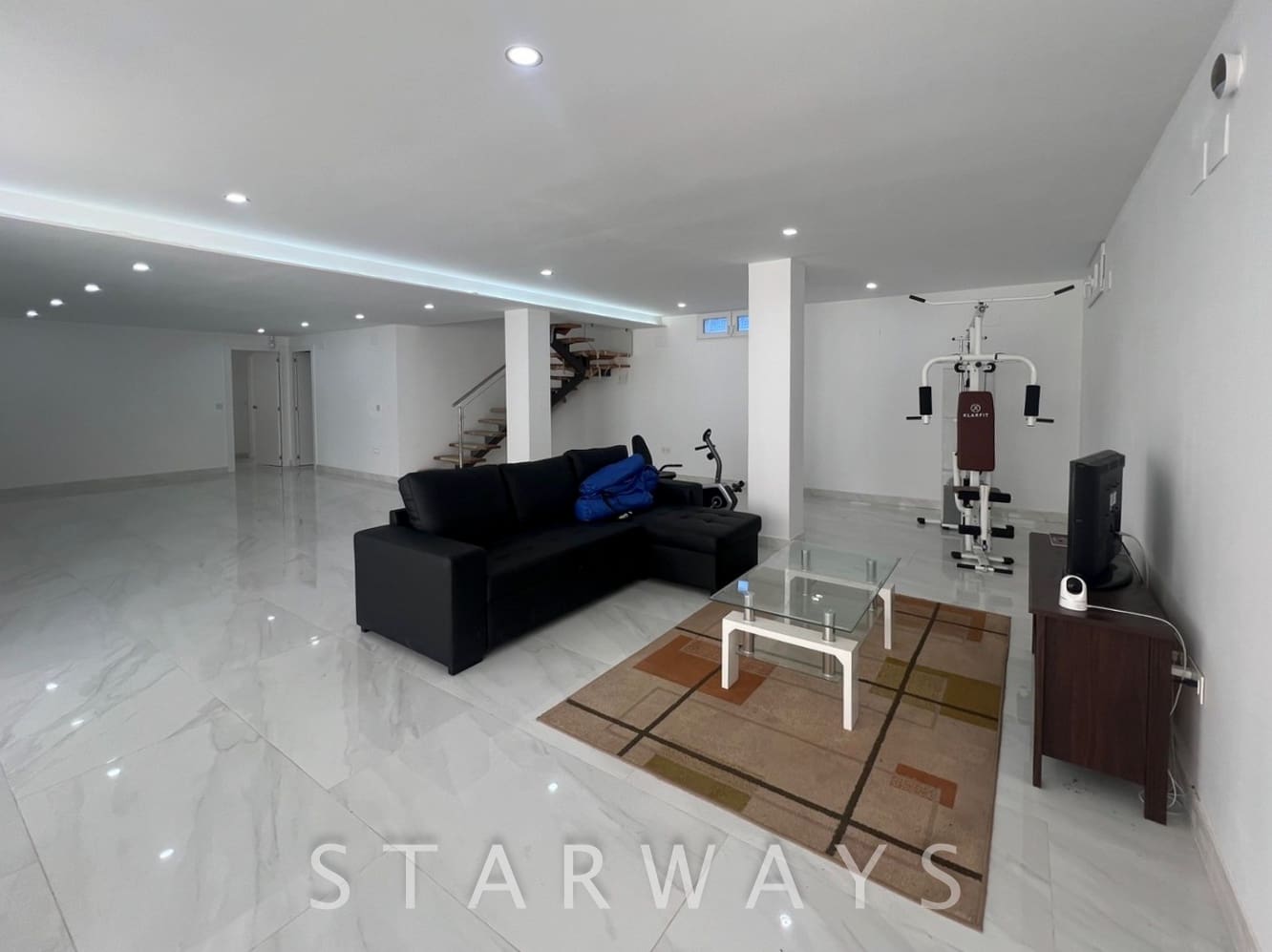 4 chambre Villa/Maison à vendre à La Nucia avec piscine garage - 580 000 € (Ref: 9643755)