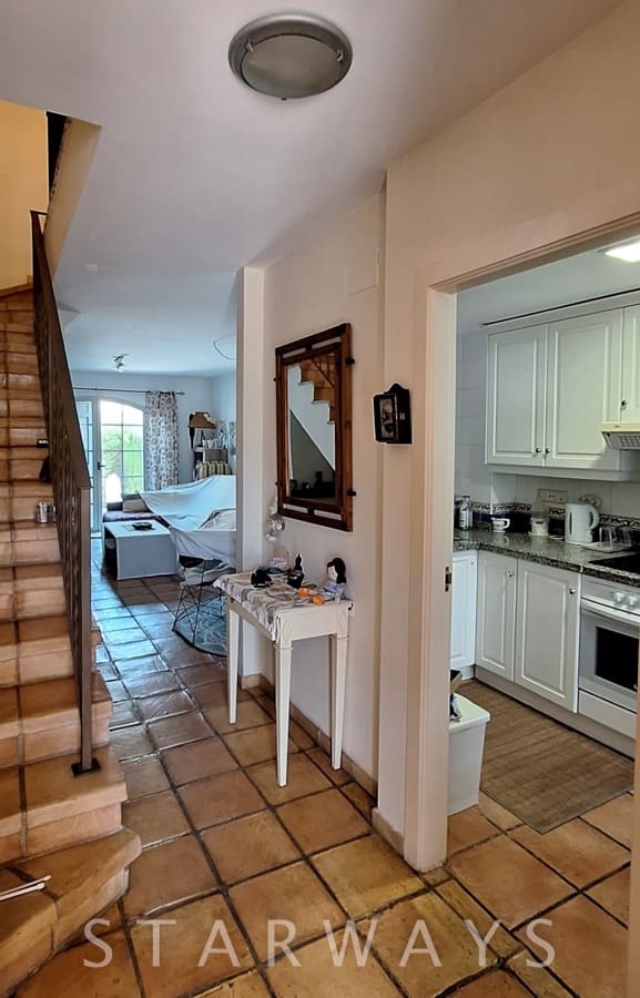 2 bedroom Villa for sale in Finestrat with pool - € 315,000 (Ref: 9840073)