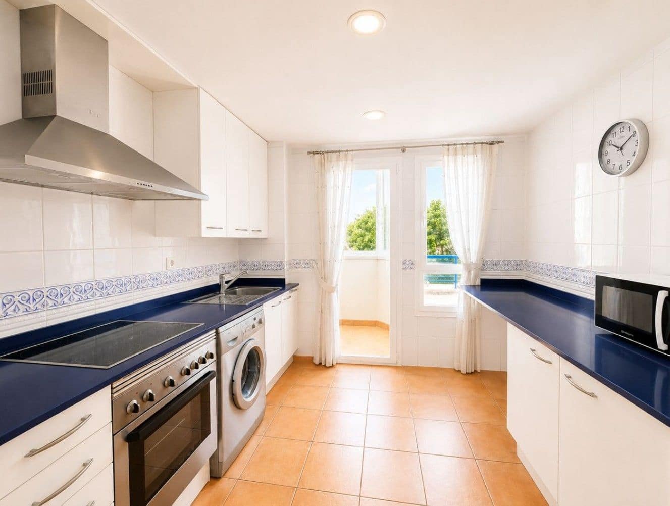 3 bedroom Apartment for sale in Altea with pool garage - € 525,000 (Ref: 9854900)