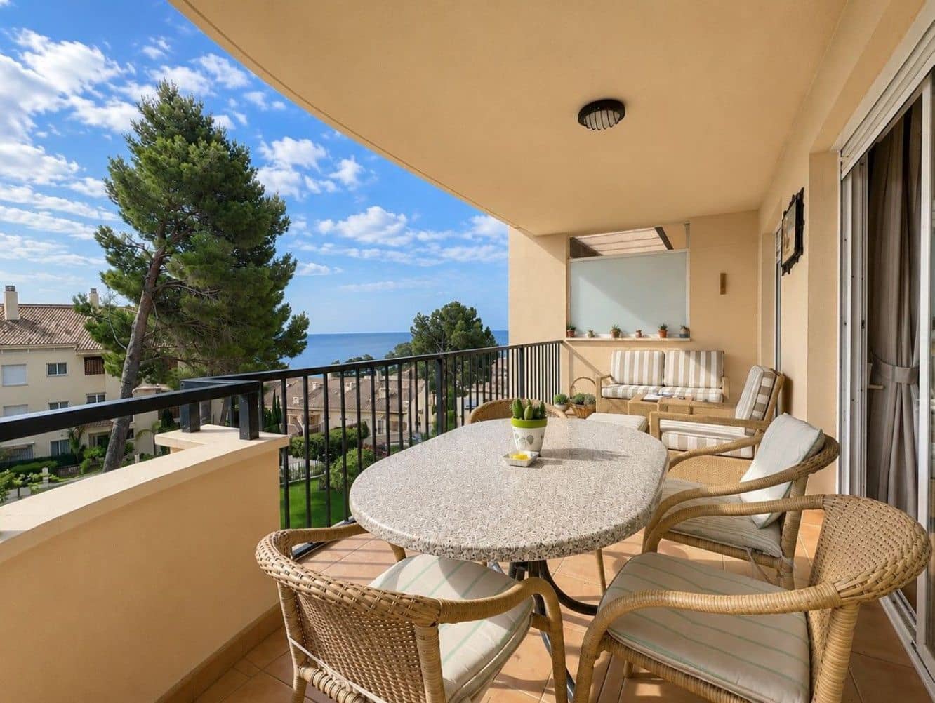 3 bedroom Apartment for sale in Altea with pool garage - € 525,000 (Ref: 9854900)