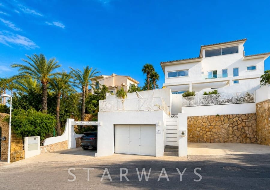3 chambre Villa/Maison à vendre à Altea avec piscine garage - 2 950 000 € (Ref: 9866462)