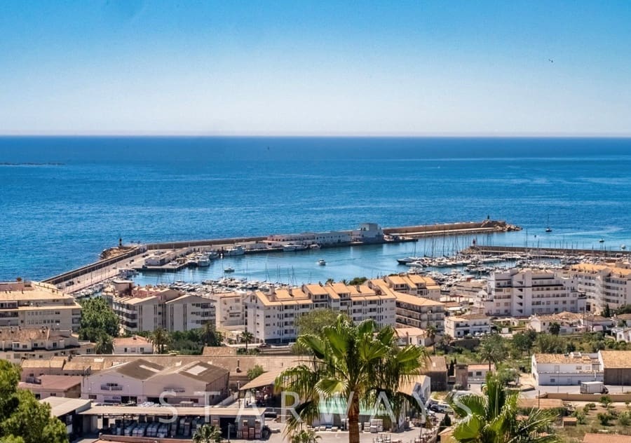 3 chambre Villa/Maison à vendre à Altea avec piscine garage - 2 950 000 € (Ref: 9866462)
