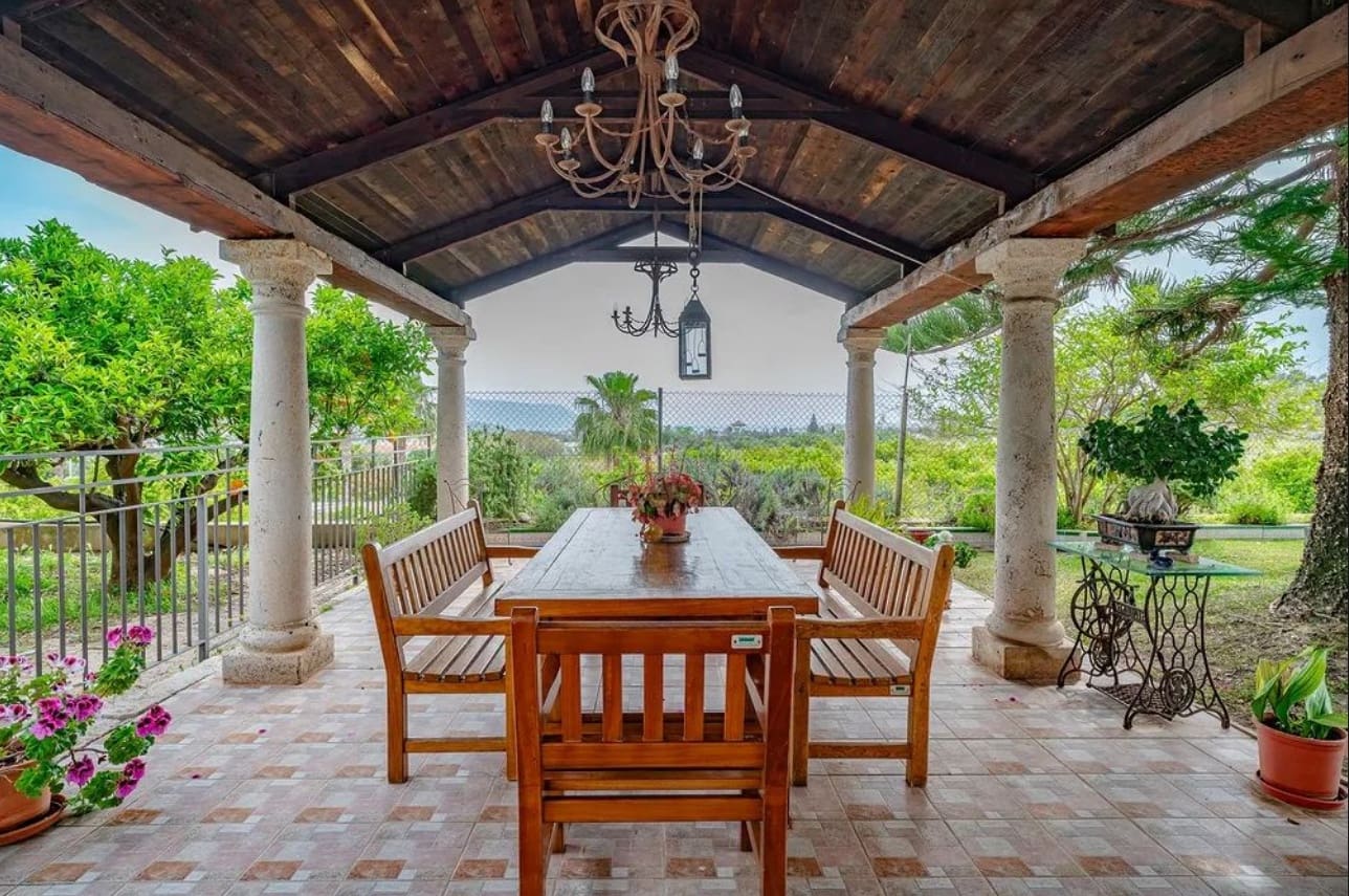 5 sypialnia Willa na sprzedaż w Altea z basenem garażem - 1 990 000 € (Ref: 9919333)